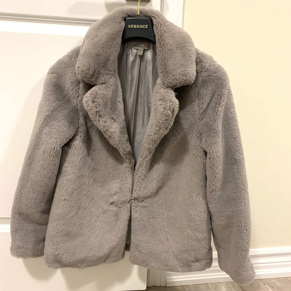 GREY FAUX FUR JACKET